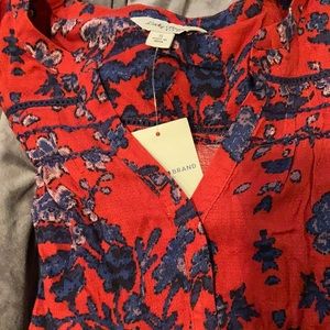 Lucky brand women’s top.